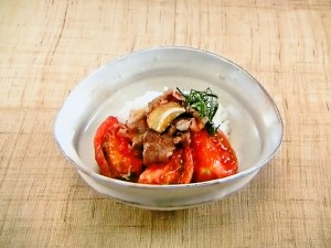 トマト牛丼