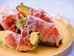 豚肉のアボカド巻き