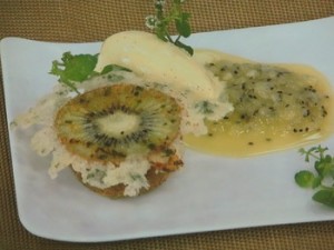 焼きキウイのアイスクリーム添え
