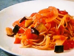 夏野菜のトマトパスタ