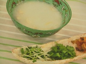 冷凍ごはんで中華がゆ