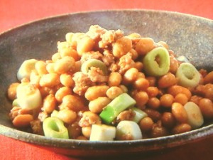 大豆とひき肉のみそ炒め