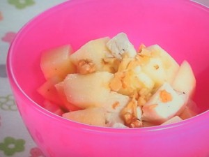 りんごとささ身のサラダ