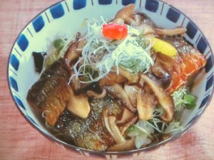 さんまの蒲焼き丼