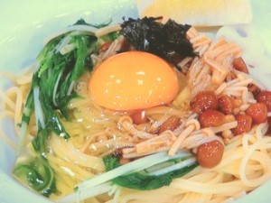 きのこの釜玉パスタ