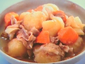 豚バラのオイスターソース肉じゃが