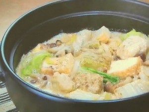 ふわふわ鶏団子の豆乳鍋