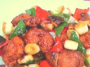 鶏のから揚げピリ辛炒め