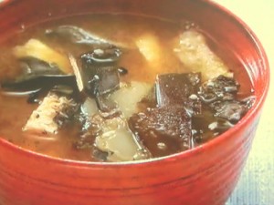 焼き昆布の味噌汁