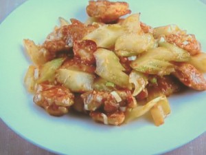鶏とセロリの炒めもの