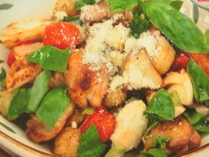 鶏肉と野菜のコロコロ炒め