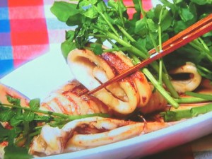 バターじょうゆダレのイカ焼きクレソンのせ