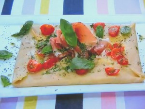 もこみち流 イタリア風トマトとプロシュートのガレット