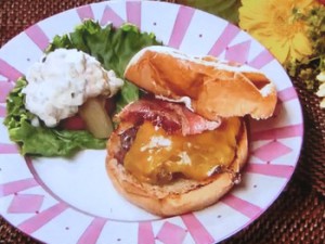 ベーコンチーズバーガー