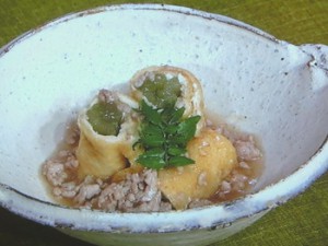 ふきの信田巻き そぼろあん
