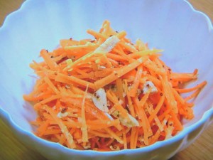 にんじんとツナのサラダ