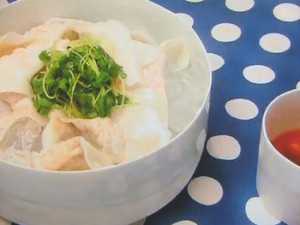 枝豆入り冷やしワンタン・つけポン酢添え