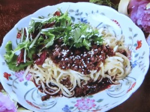 汁なし担々麺