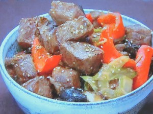 もこみち流 牛肉のオイスター炒め丼