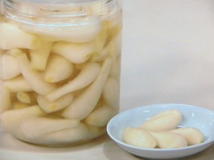 らっきょうの塩水漬け