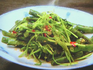 三つ葉とインゲンのおかか炒め