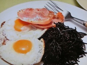ひじきのバター炒め