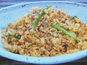 豚ひき肉と焦がし ねぎしょうゆチャーハン
