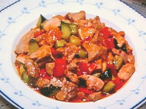 豚ヒレ肉ときゅうりの辛み炒め