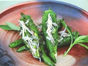 アンチョビで! 万願寺とうがらしの熟(な)れずし