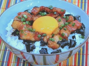 ランチもがっつり!豚バラコロコロ丼