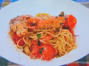 もこみち流 エビとプチトマトのオイルパスタ