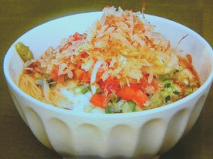 夏野菜のとろろそうめん