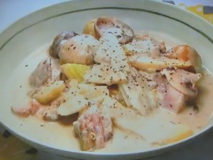 もこみち流 骨付き鶏もも肉のココナツミルク煮