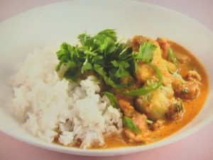 ナスと鶏のココナッツカレー