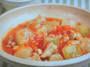 鶏肉と冬瓜のトマト煮