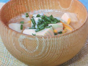 炒め野菜と高野豆腐のみそ汁