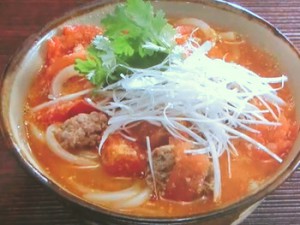 ごま味のピリ辛うどん