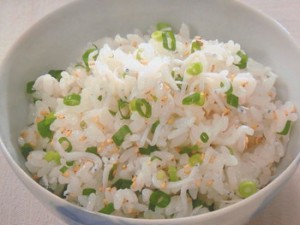 しらすとごまの混ぜご飯