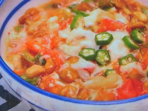 トマトと豆のピリ辛鍋
