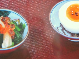 ほうれんそうとしめじのおひたし&いしり卵のおひたし