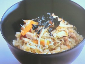 鶏とごぼうの炊き込みごはん