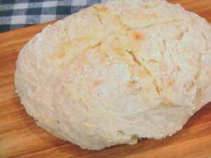 簡単ヨーグルト入りパン