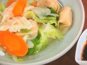 ぷりぷりえびワンタン