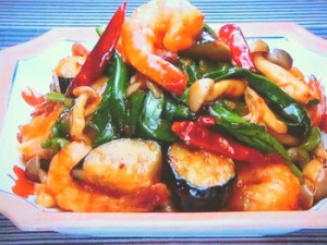 もこみち流 野菜とエビチリの辛炒め飯