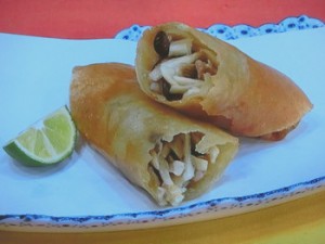 秋のキノコの揚げ春巻き
