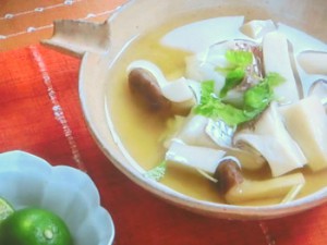 きのこと白身魚の土瓶蒸し風