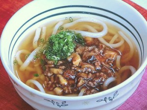 干ししいたけの肉うどん