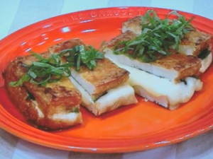 厚揚げの大葉チーズサンド照り焼き