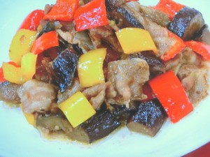 ピーマンとなすと豚肉のみそ炒め