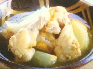 手羽元とたまねぎの煮物